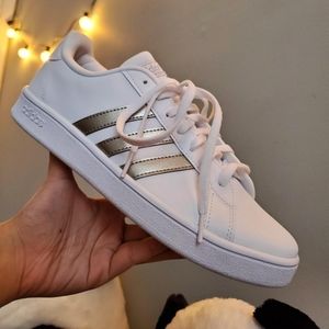 Adidas Grand Court Base tennis shoes sneakers